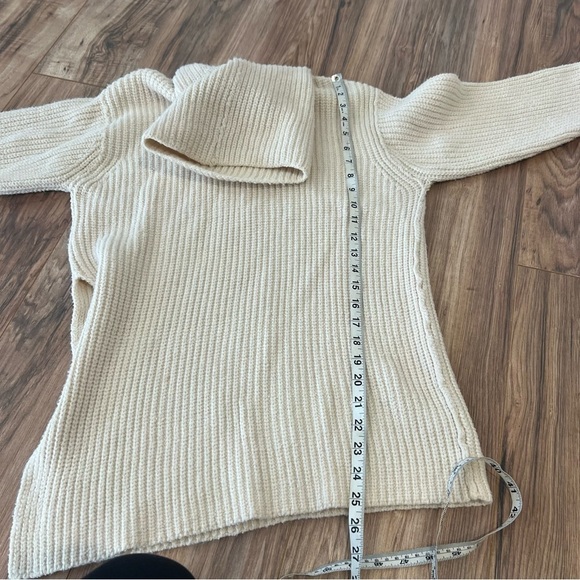 Free People Eleven Oversized Chunky Knit Turtleneck Sweater - Picture 7 of 10